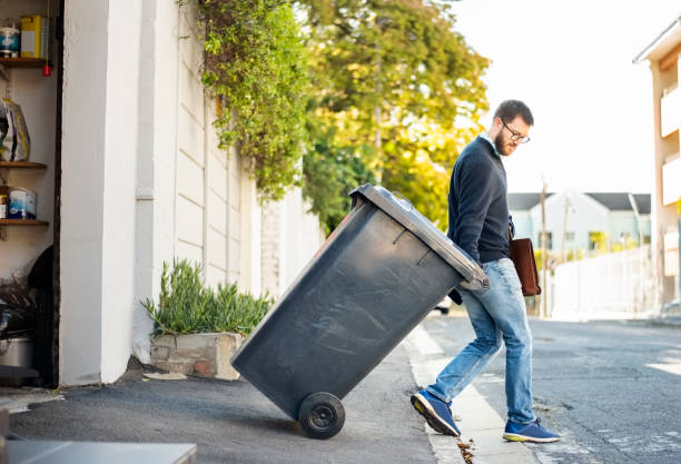 Best Electronics Removal Services  in Sayville, NY